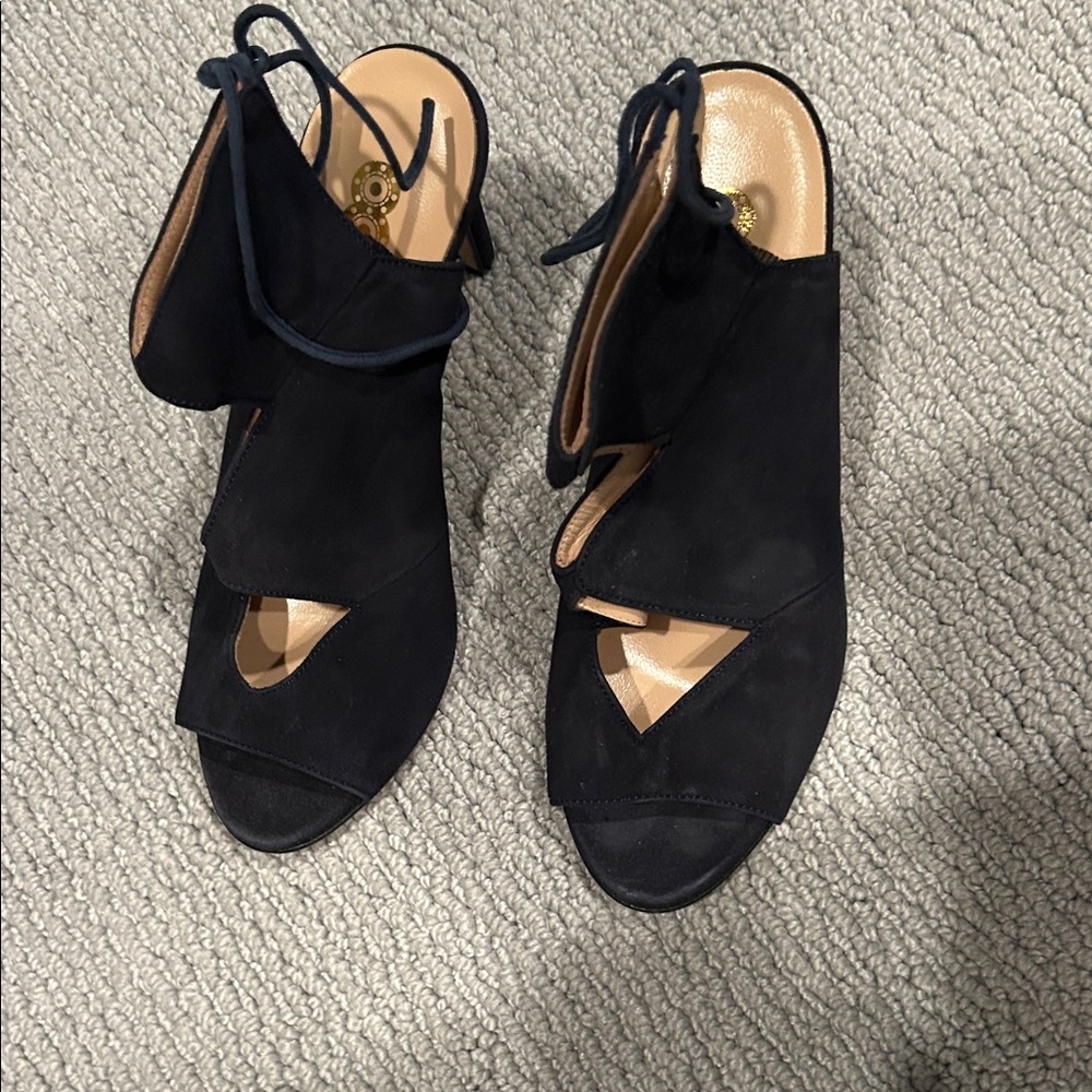 Vero Cuoio Black Women's Heels